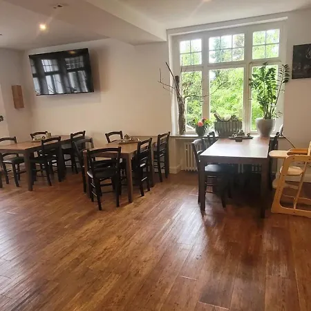 Rosenhof 3*